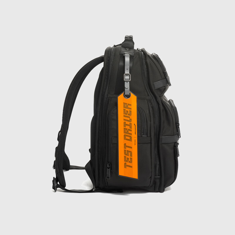 MCLAREN TUMI NIVOLET LUGGAGE TAG - black